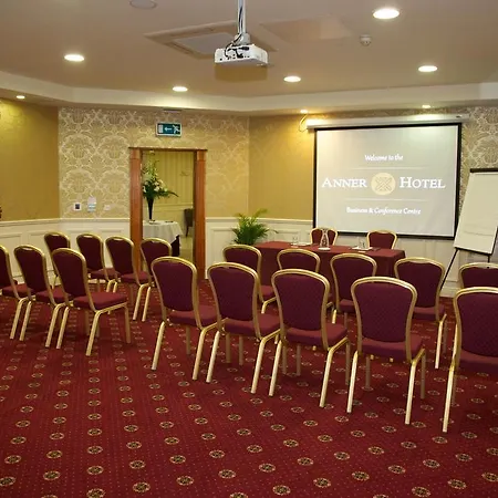 Anner فندق